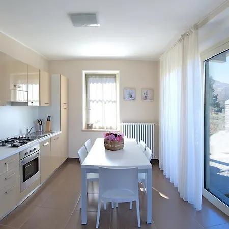 Casa Del Sole * Colico